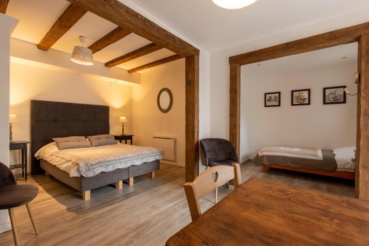 Chambres D'Hotes Le Domaine Des Remparts Sélestat Стая снимка