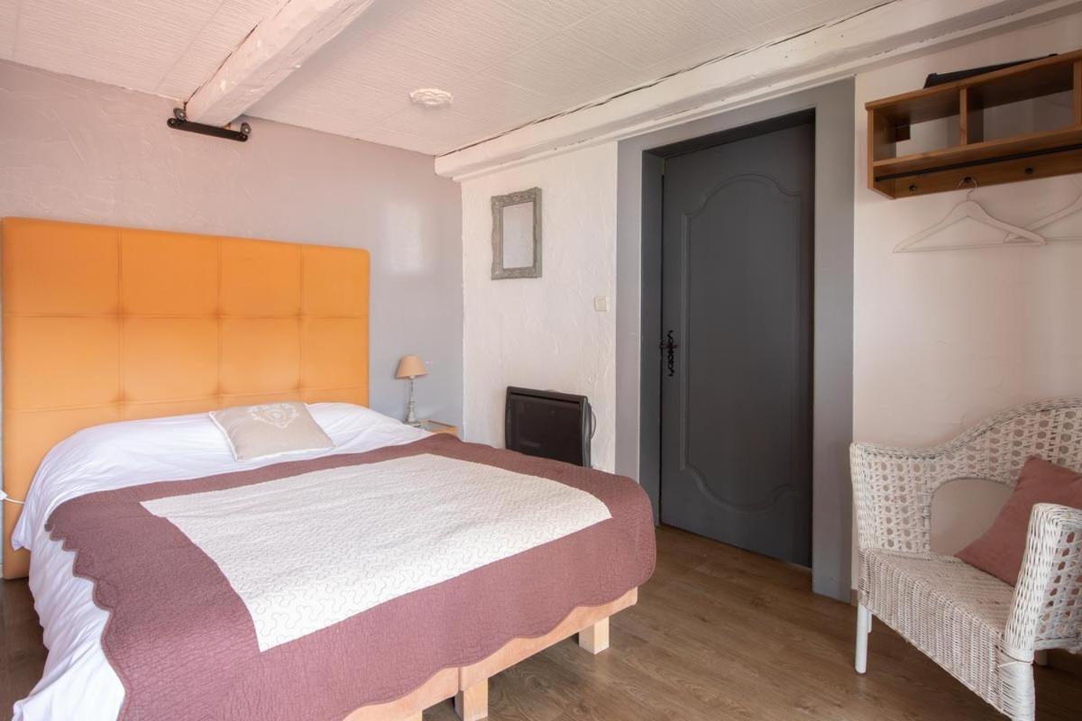 Chambres D'Hotes Le Domaine Des Remparts Sélestat Стая снимка